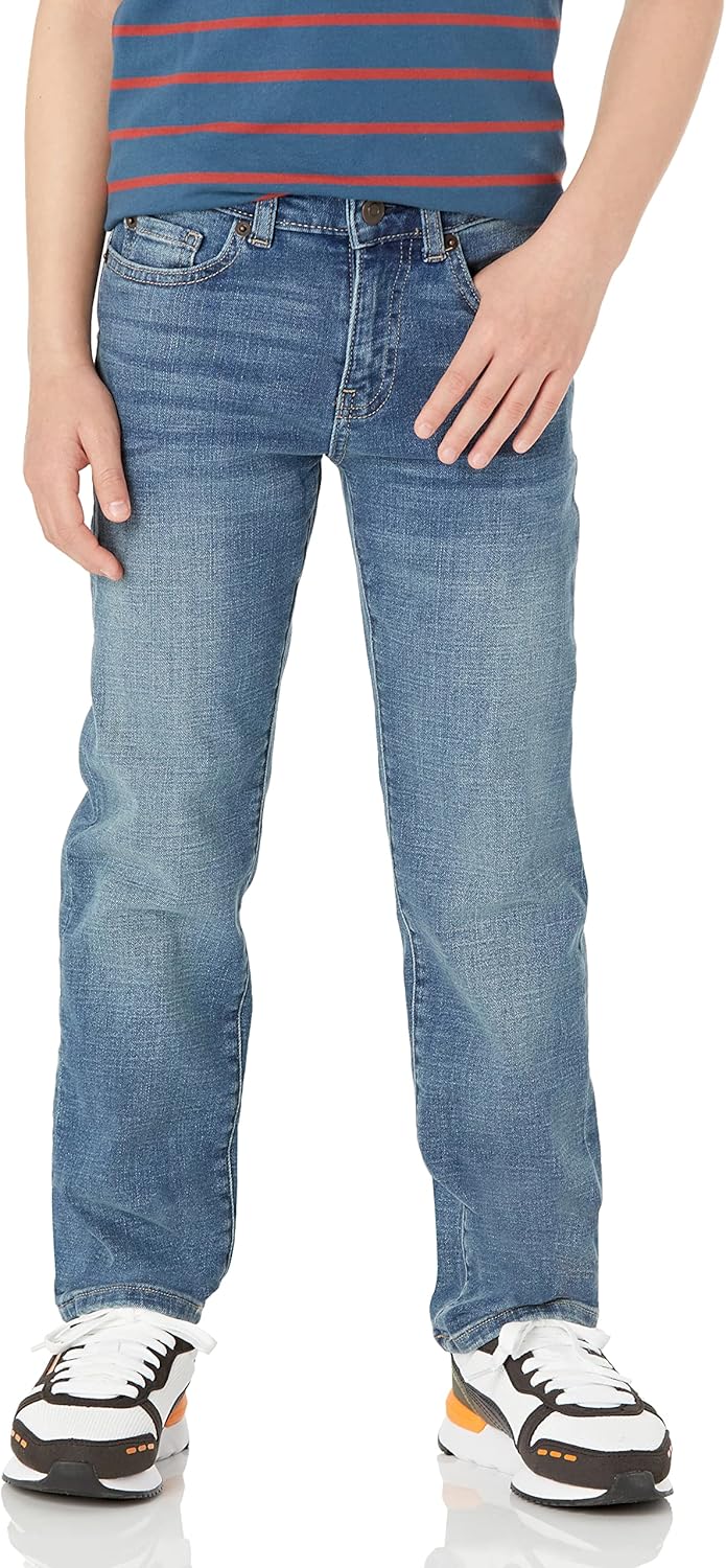 Amazon Essentials Boys’ Regular Straight-Fit Jeans