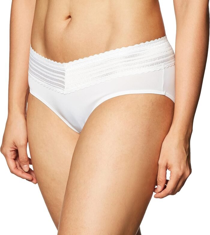 Olga Women’s No Pinching No Problems Dig-Free Comfort Waist with Lace Microfiber Hipster 5609j