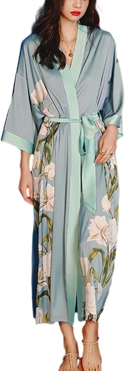 🔹 elegant silk robe
