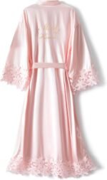 🔹 high-end chiffon robe.
