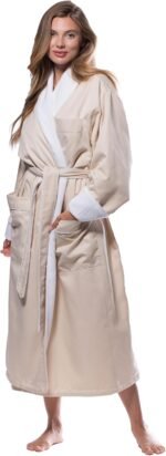 🔹 elegant bathrobe