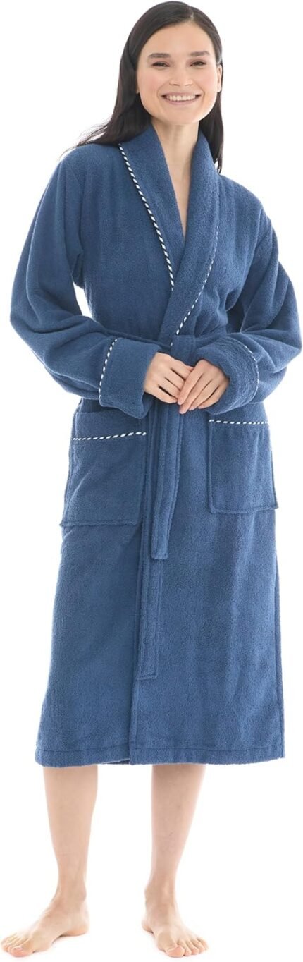 🔹 comfortable cotton robe