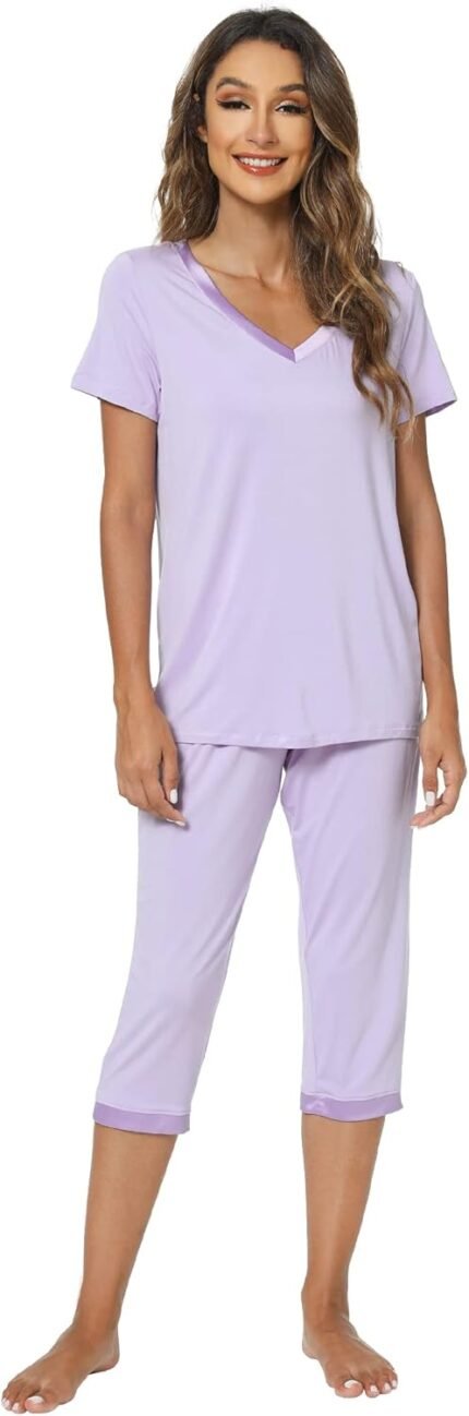 WiWi Viscose from Bamboo Pajamas Set for Ladies Mushy Quick Sleeve Tops Capri Pants Sleepwear Plus Measurement Pjs Units S-3X