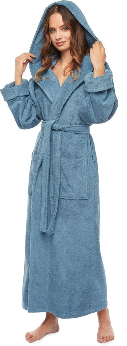 🔹 comfortable cotton robe