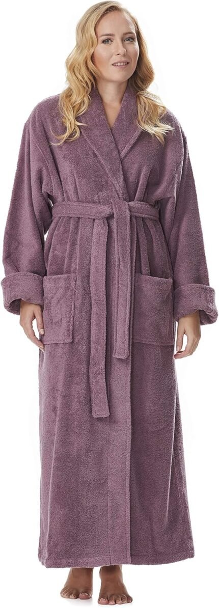 🔹 comfortable cotton robe