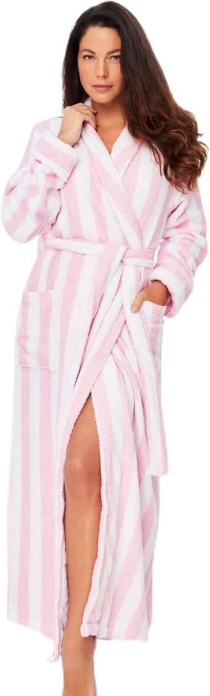 Desires & Co. Girls’s Plus Measurement Lengthy Terry Gown