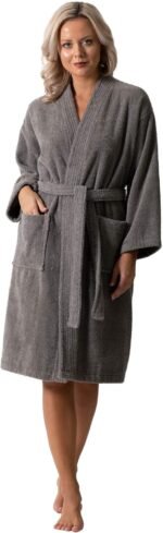 🔹 comfortable cotton robe