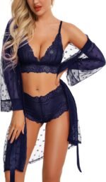 🔹 elegant silk robe