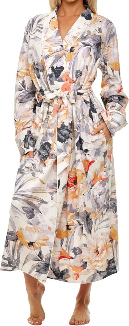 🔹 comfortable cotton robe