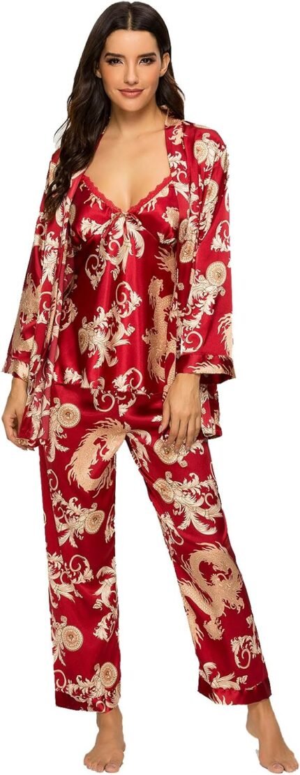 🔹 elegant silk robe