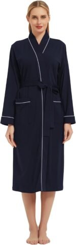 🔹 comfortable cotton robe