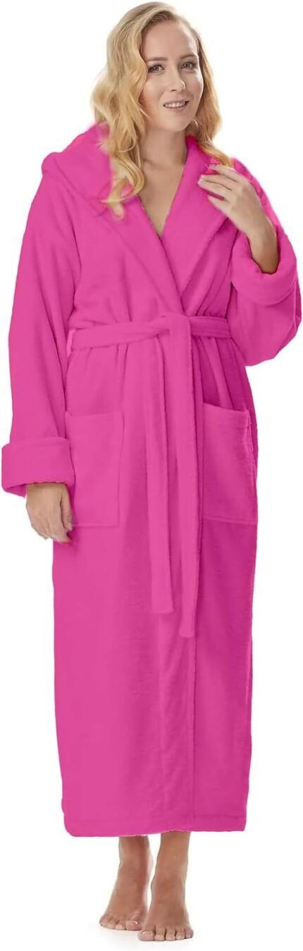 🔹 comfortable cotton robe