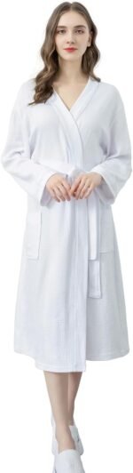 🔹 comfortable cotton robe