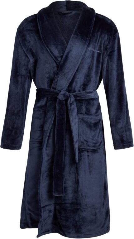 🔹 luxurious bathrobe