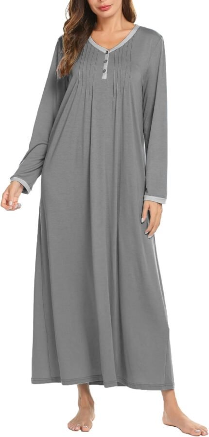 🔹 long nightgown