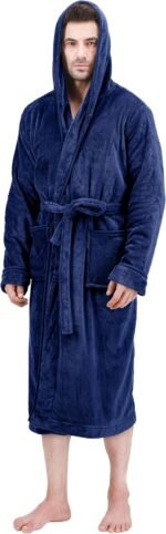 🔹 luxurious bathrobe