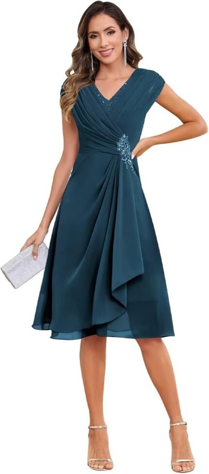 Brief Mom of The Bride Dres…
