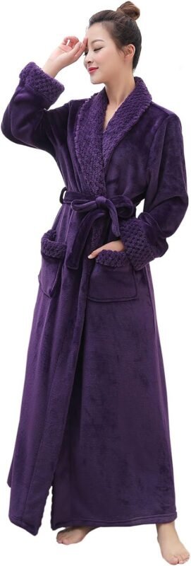 🔹 high-end chiffon robe.