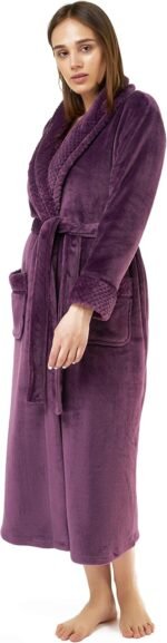 🔹 elegant bathrobe
